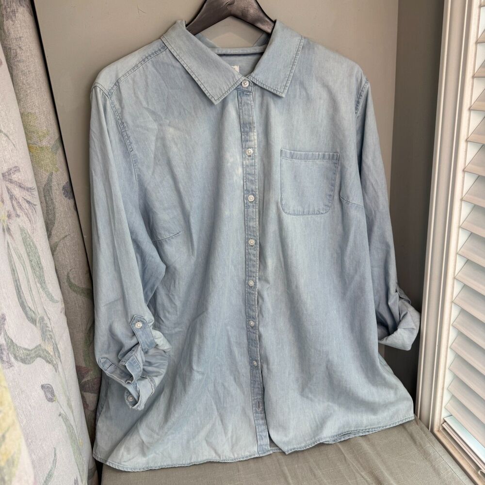 Kim Rogers Womens 2X Light Blue Distressed Denim Shirt 100% Cotton Long Sleeve